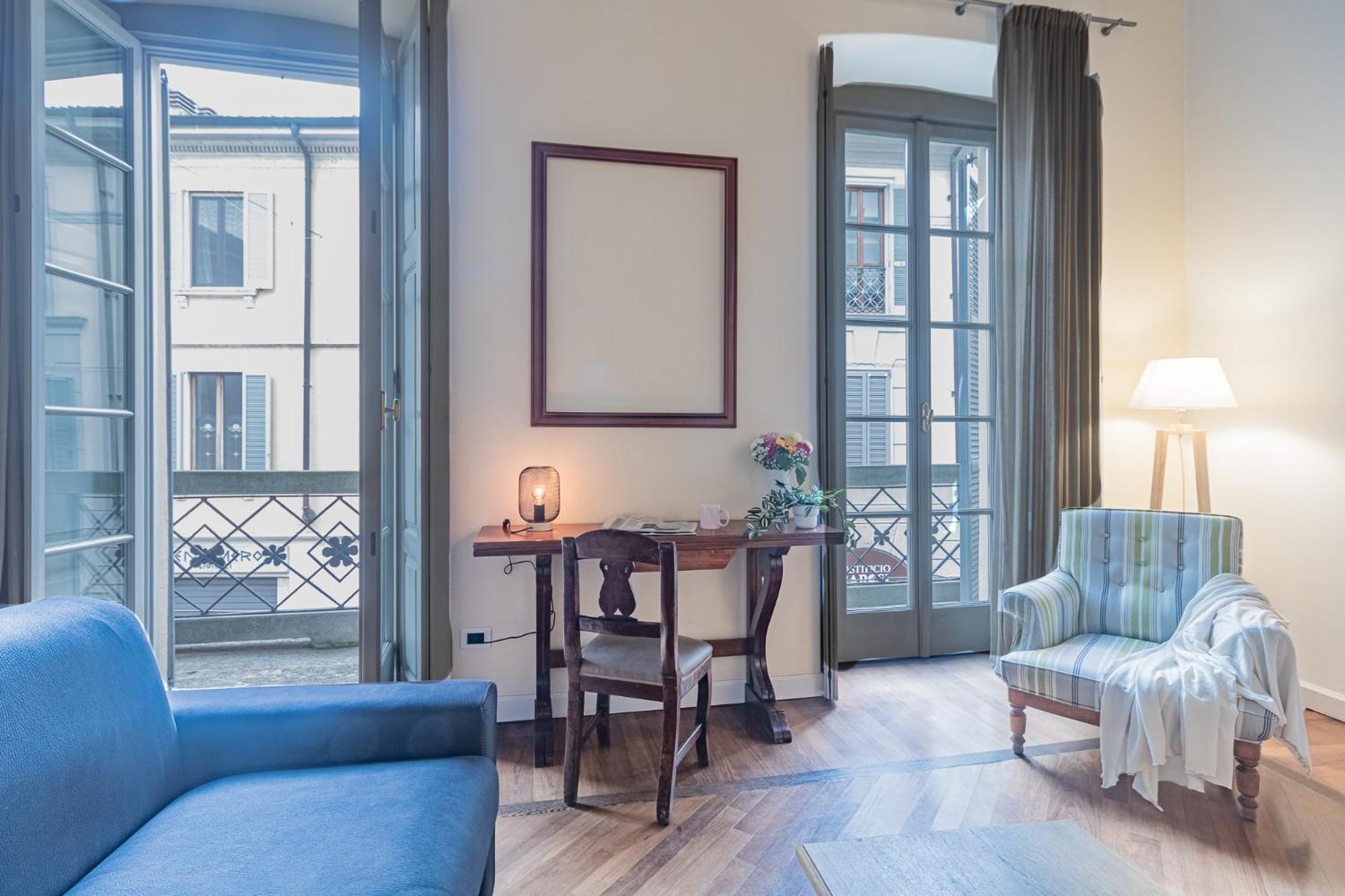 Bed and Breakfast Thea - Centro Storico Монца Экстерьер фото