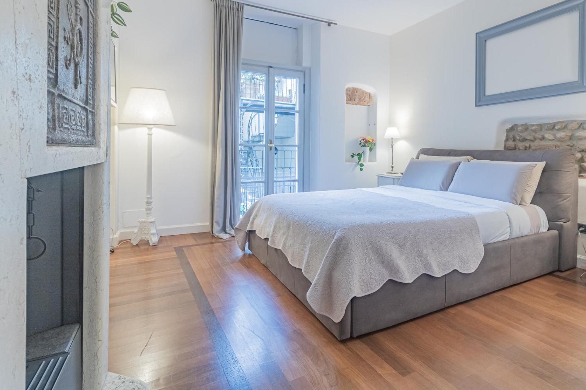 Bed and Breakfast Thea - Centro Storico Монца Экстерьер фото